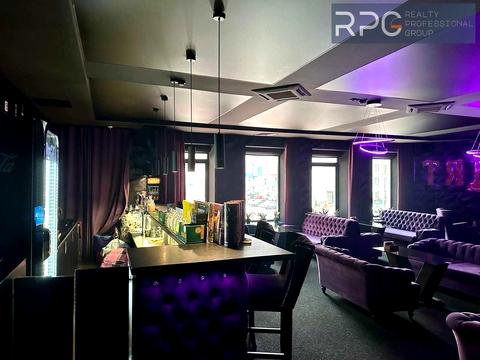 комерційна за адресою Антоновича вул. (Горького), 50