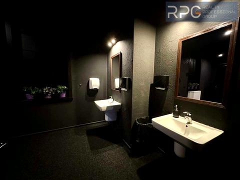 комерційна за адресою Антоновича вул. (Горького), 50