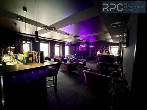 комерційна за адресою Антоновича вул. (Горького), 50