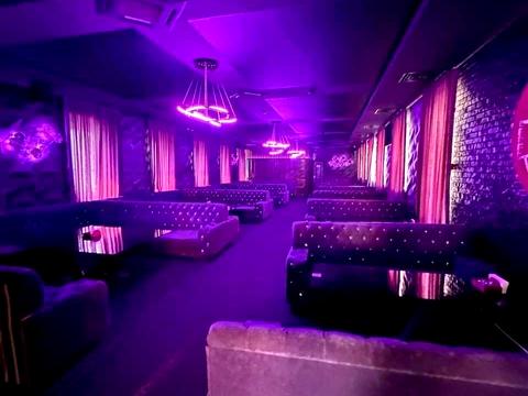 комерційна за адресою Антоновича вул. (Горького), 50