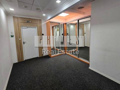 комерційна за адресою Польова вул., 26