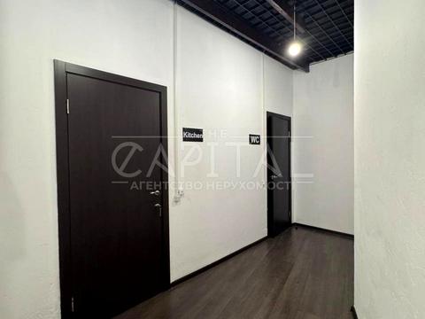 комерційна за адресою Євгена Коновальця вул. (Щорса), 36-Д