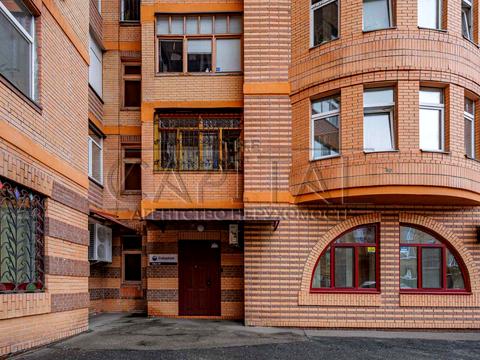 комерційна за адресою Герцена вул., 17-25