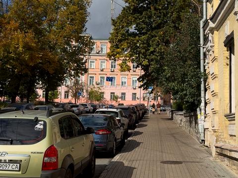 коммерческая по адресу Малая Житомирская ул., 20