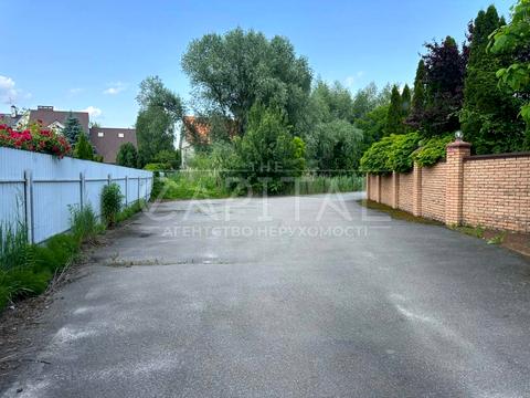 ділянка за адресою Лугова вул.