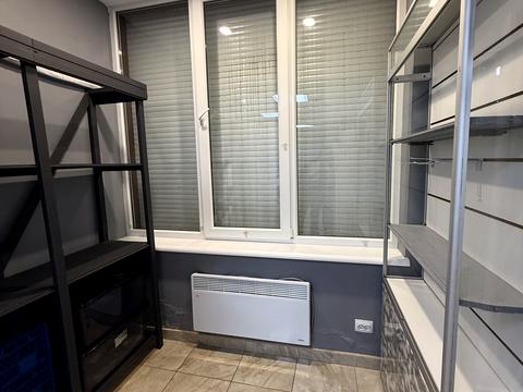 комерційна за адресою Кармелюка, 11