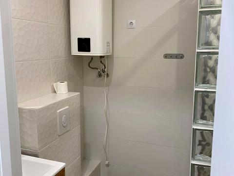 квартира за адресою Драгоманова вул., 10