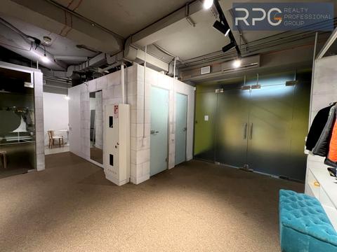 комерційна за адресою Гарматна вул., 6