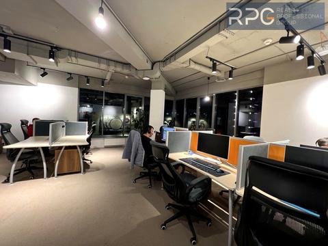 комерційна за адресою Гарматна вул., 6