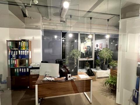 комерційна за адресою Гарматна вул., 6