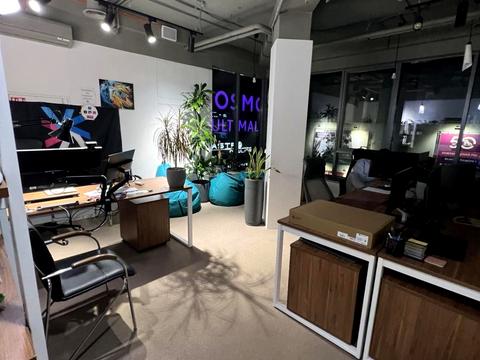 комерційна за адресою Гарматна вул., 6