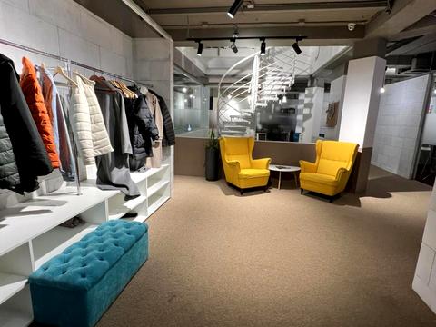 комерційна за адресою Гарматна вул., 6