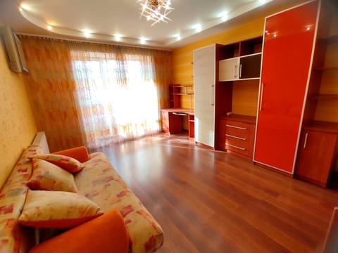 квартира за адресою Героїв Майдану вул. (Театральна), 48