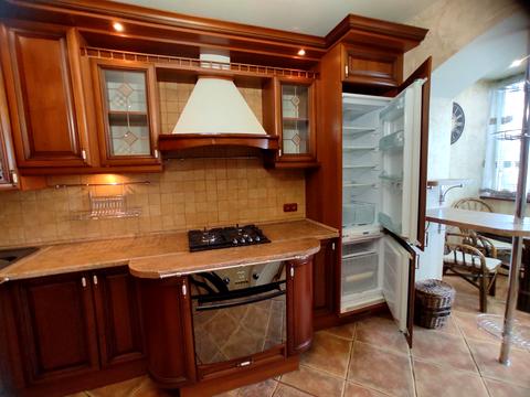 квартира за адресою Героїв Майдану вул. (Театральна), 48