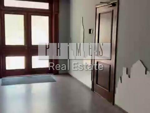 комерційна за адресою Польова вул., 24