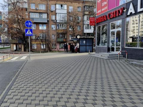 комерційна за адресою Берестейський просп. (Перемоги), 17