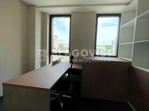 комерційна за адресою Антоновича вул. (Горького), 44