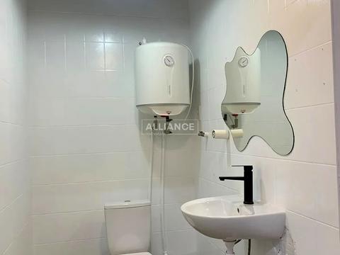 коммерческая по адресу Ивана Миколайчука ул., 6