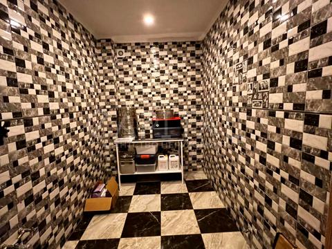 комерційна за адресою Кам'янська вул. (Дніпродзержинська), 77