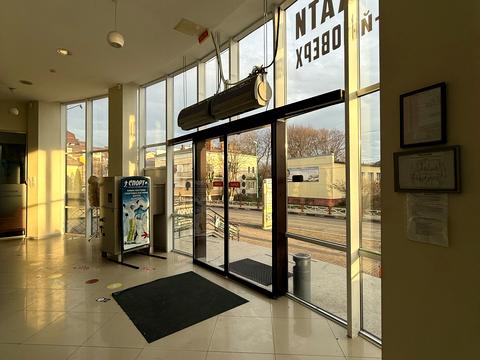 комерційна за адресою Гетьмана Мазепи вул., 25А