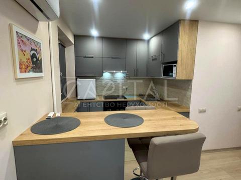 квартира за адресою Київ, Саперне Поле вул., 26