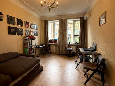 квартира по адресу Дмитрия Яворницкого просп. (Карла Маркса), 55