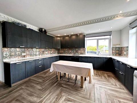 будинок за адресою с. Стоянка, Дачна