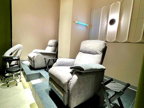 комерційна за адресою В'ячеслава Чорновола просп. (), 16ж