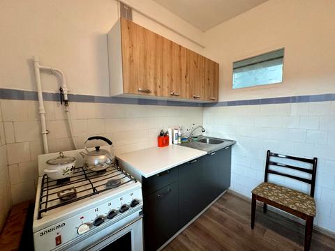 квартира по адресу Салютная ул., 19