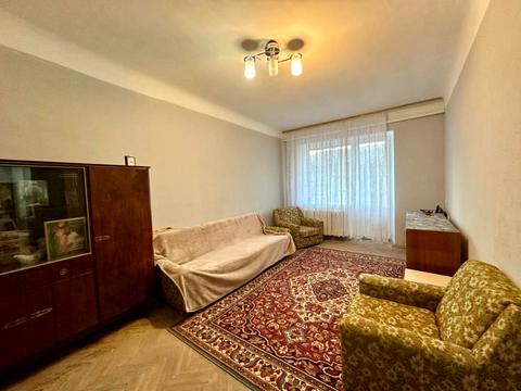 квартира по адресу Салютная ул., 19