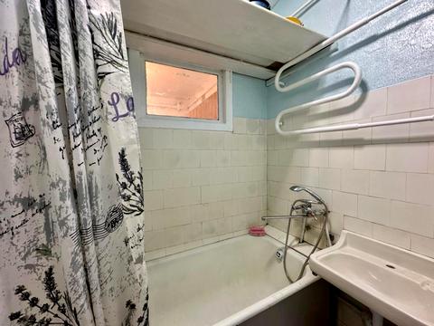 квартира по адресу Салютная ул., 19