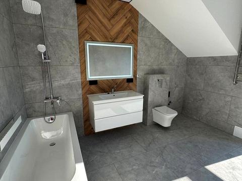 дом по адресу 24 Августа ул.