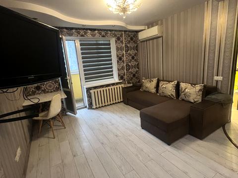 квартира по адресу Александра Махова ул. (Желудева), 8-А