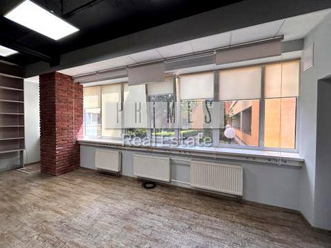 коммерческая по адресу Соломенская ул., 24