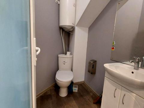 комерційна за адресою Редутна вул., 58