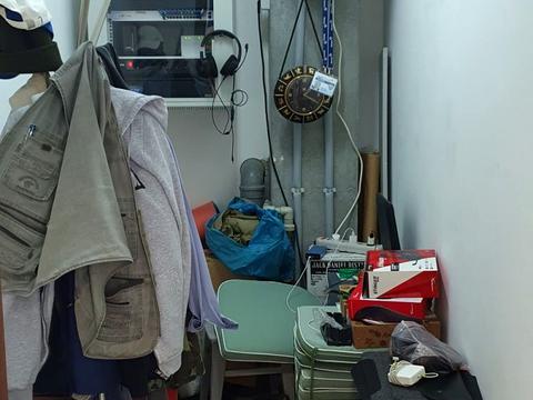 комерційна за адресою Залізнична вул., 7