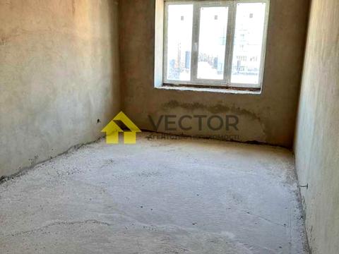 квартира за адресою Євгена Коновальця бульв. (Маршала Конєва), 1б