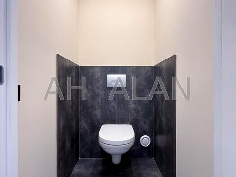 коммерческая по адресу Елены Телиги ул., 6