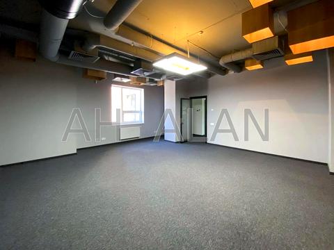 коммерческая по адресу Елены Телиги ул., 6