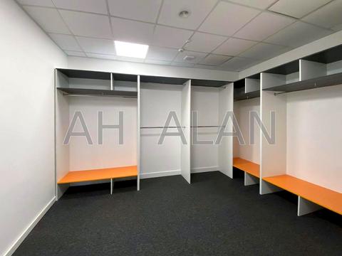 коммерческая по адресу Елены Телиги ул., 6