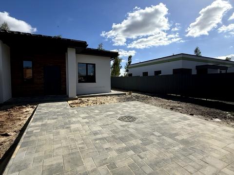 будинок за адресою Успішна