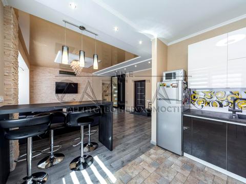 квартира за адресою Дорошенка вул., 9