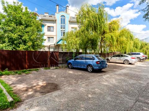 квартира за адресою Дорошенка вул., 9