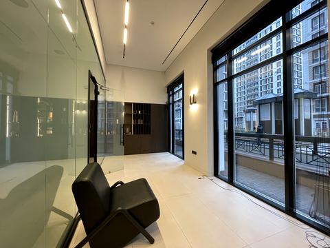 комерційна за адресою Михайла Максимовича вул. (Онуфрія Трутенка), 26-Г