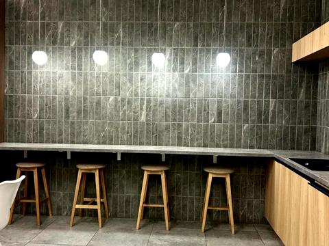 комерційна за адресою Січових Стрільців вул. (Артема), 44-А