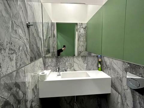 комерційна за адресою Січових Стрільців вул. (Артема), 44-А