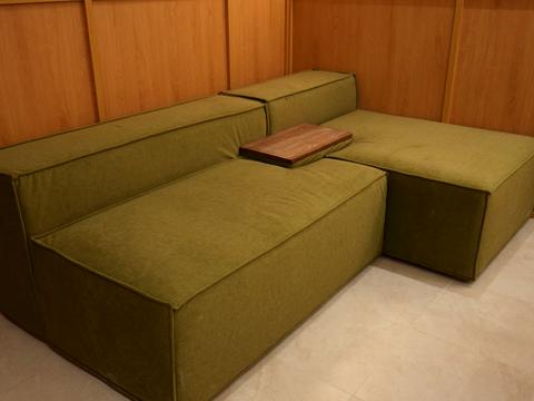 коммерческая по адресу Бусловская ул., 12