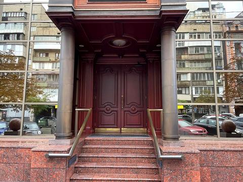 коммерческая по адресу Саксаганского ул., 115-А