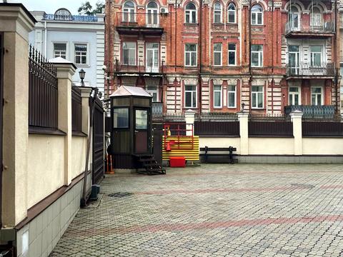 коммерческая по адресу Саксаганского ул., 115-А