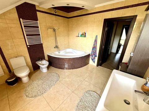 будинок за адресою Івана Франка вул.